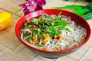 Gợi ý 12 món ăn đặc sản khi đi du lịch Quế Lâm Trung Quốc